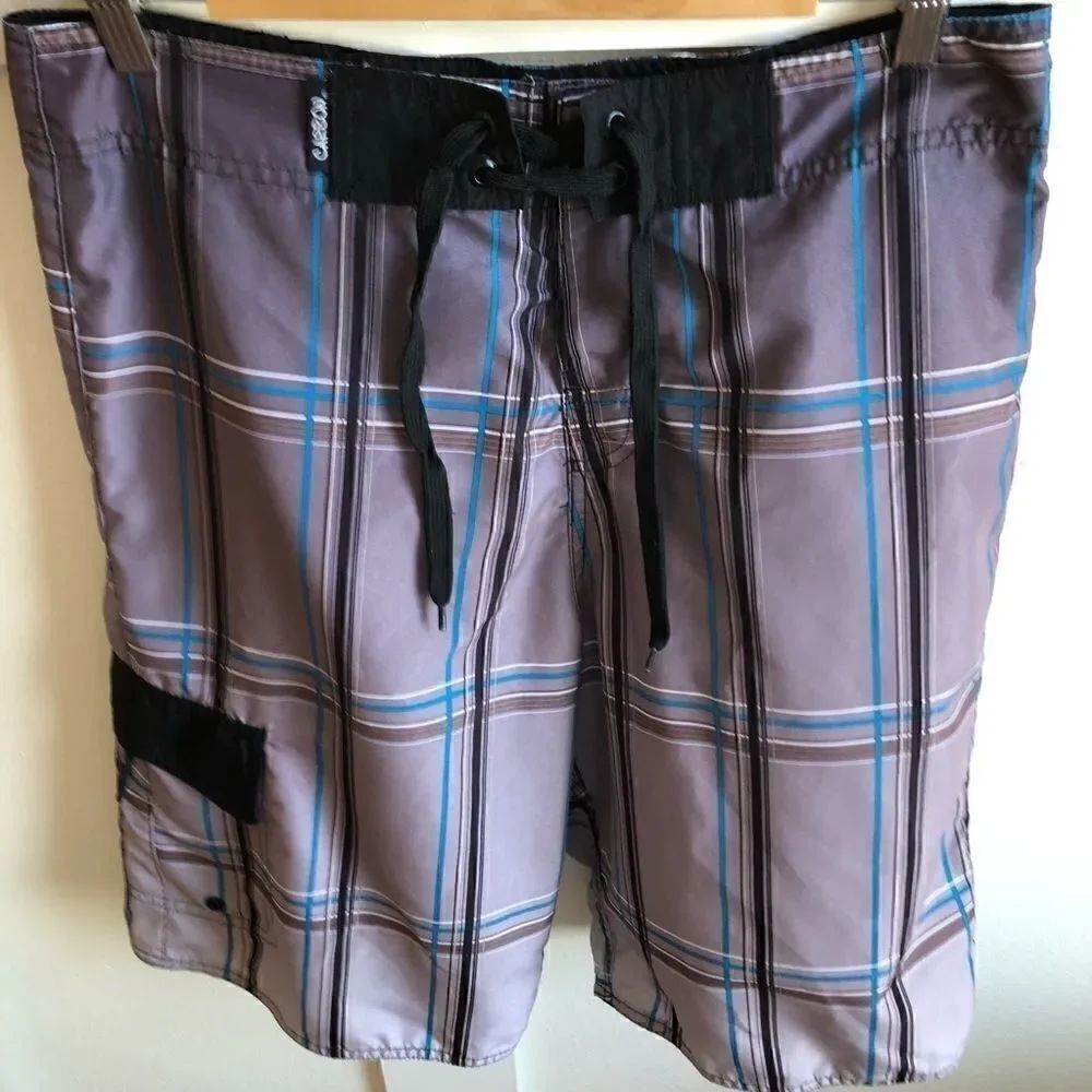Carbon board shorts size 30 muted purple men’s